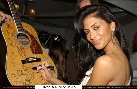 Nicole Scherzinger - e doooolce,nooh :D - ~Artisti pref~